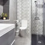 Comfortable In - 55 M² + Balcony Appartement