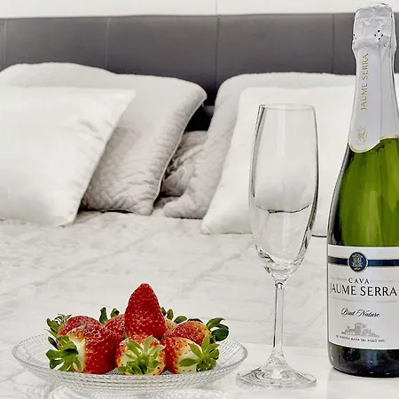 Comfortable In - 55 M² + Balcony 公寓