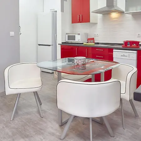 Comfortable In 55 M² + Balcony