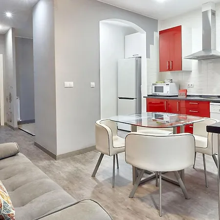 Comfortable In 55 M² + Balcony