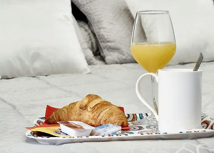 Apartment Comfortable In - 55 M² + Balcony *